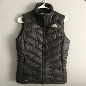The North Face Vest (Puffy)